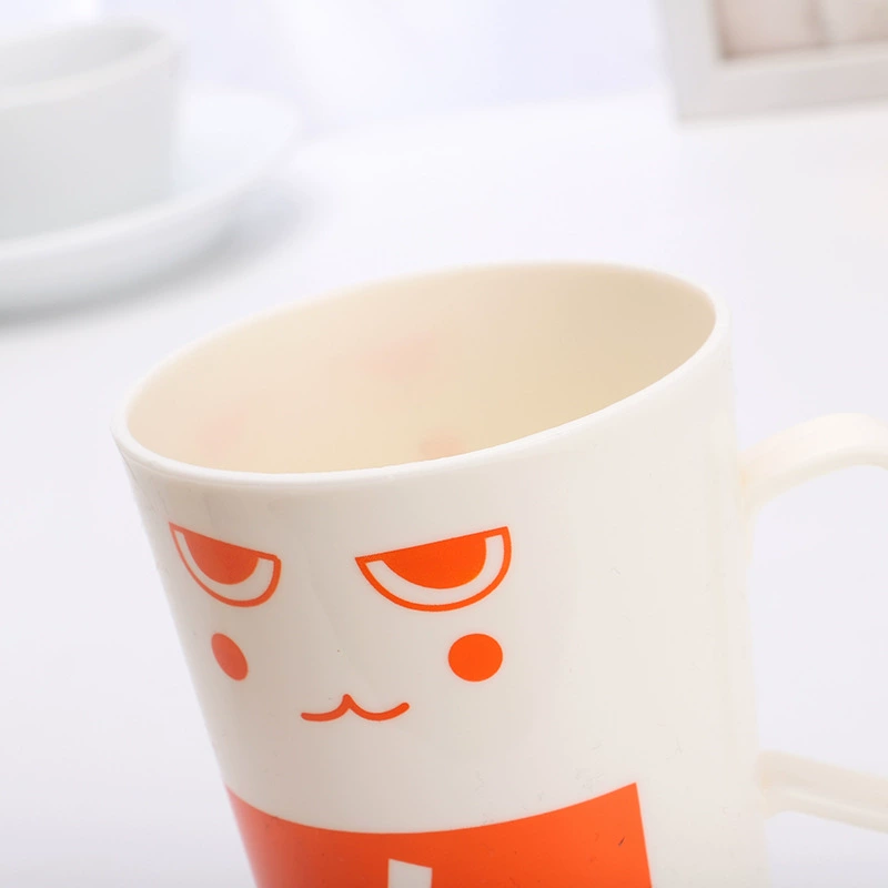  cute creative cartoon plastic mouthwash for beloved