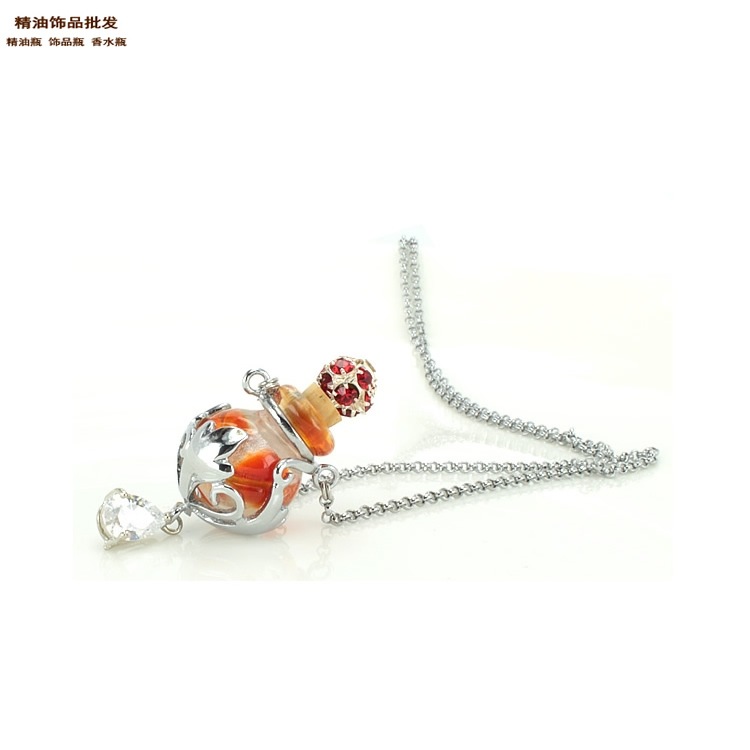 中国精油饰品网幻彩枣红瓶流星花园项链吊坠1.jpg