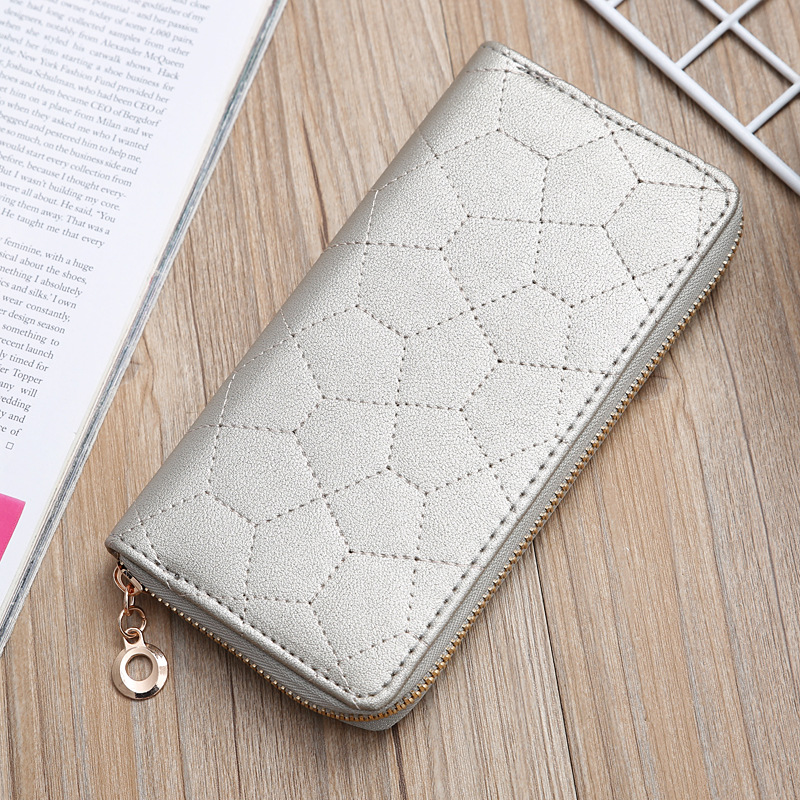 121g Weight Polyester Lining Material Zipper Closure Type Business Occasion Pu Leather Material Solid Color Pattern Women'S Gender Square Shape Rose Red, Red, Gold, Silver, Black Color Nihaojewelry Wholesale Accessories New Fashion Sewing Thread Geometric Pattern Clutch 17