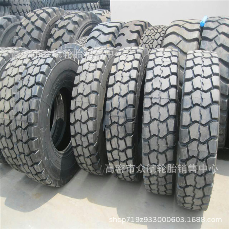 14.00R20自卸车轮胎16.00R20矿山自卸车18.00-25块花轮胎