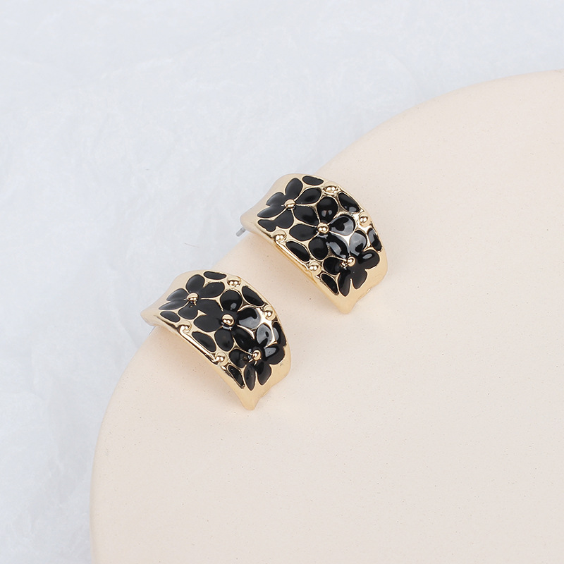 10g Weight Earrings Classification Wedding, Travel Occasion Women'S Gender White, Pink, Red, Yellow, Black Color Fashion New Colorful Exaggerated Women's Earrings 8