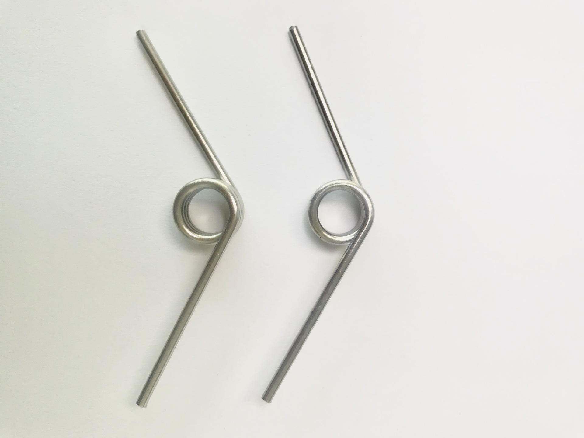 厂家直销专产扭力弹簧定制扭转弹簧