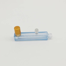 高品质10ml玻璃滚珠瓶 方形走珠瓶精油瓶按摩眼霜瓶 塑料盖香水瓶