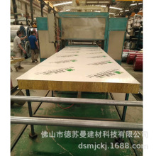 广东厂家生产彩钢岩棉烘道板 防火隔热保温板 烤漆房隧道炉保温板