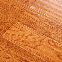 12mm橡木三层实木复合地板 适用于室内装饰功能防腐 防潮地暖地热