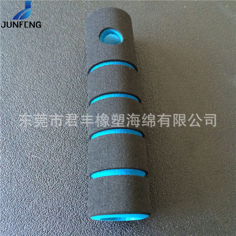 灰色NBR橡塑海绵手把护套  自拍杆带按钮握把nbr发泡空心套管
