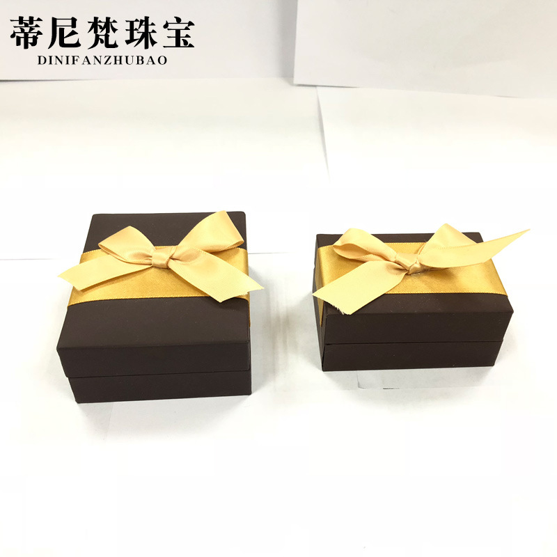 Caja de regalo arco collar caja anillo caja oreja Stud caja regalo para novia caja de joyería al por mayor