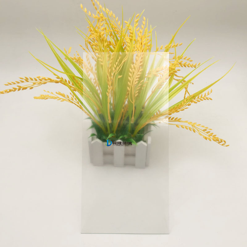 AG玻璃，钢化AG玻璃，钢化AG镀膜玻璃，诚隆出品品质保证