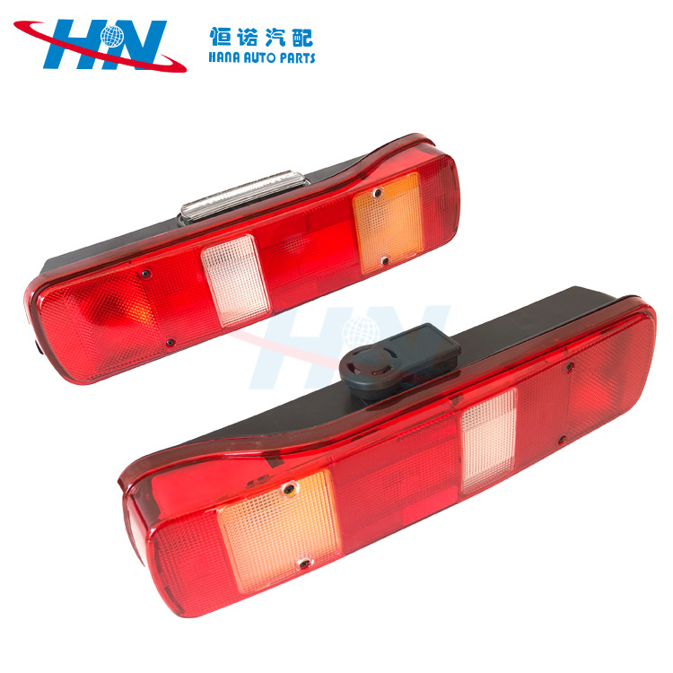 Ventas de la fábrica nueva luz trasera corta adecuada para Benz camión MP4 camión bomba camión pesado trasera 0035440803