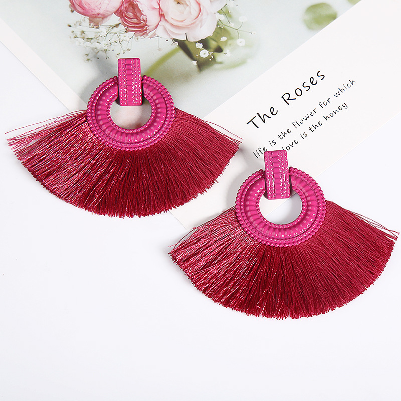 Bohemian Fan-shaped Tassel Earrings Wholesale display picture 10