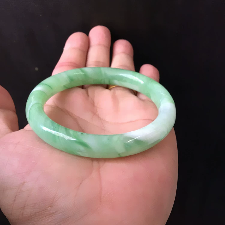 Jade‑Style Bangle Bracelet, 60 mm Inner Diameter, 11 mm Width, Mixed Colors