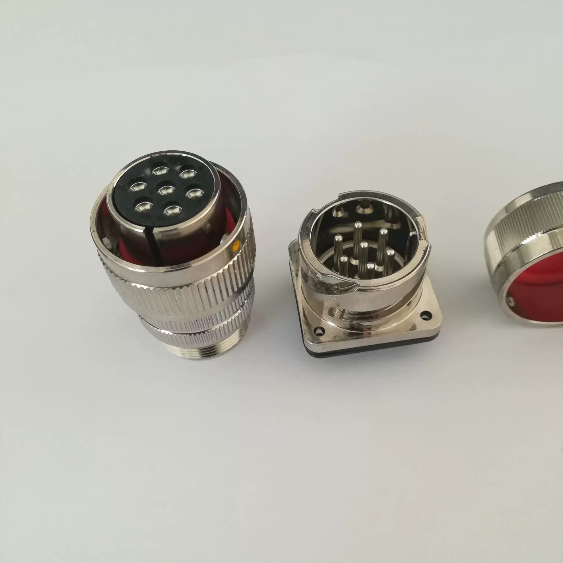 Южная Корея INC Air Plugs Seven Core U.S. Military Bidding Valida VG06A20-15SNN