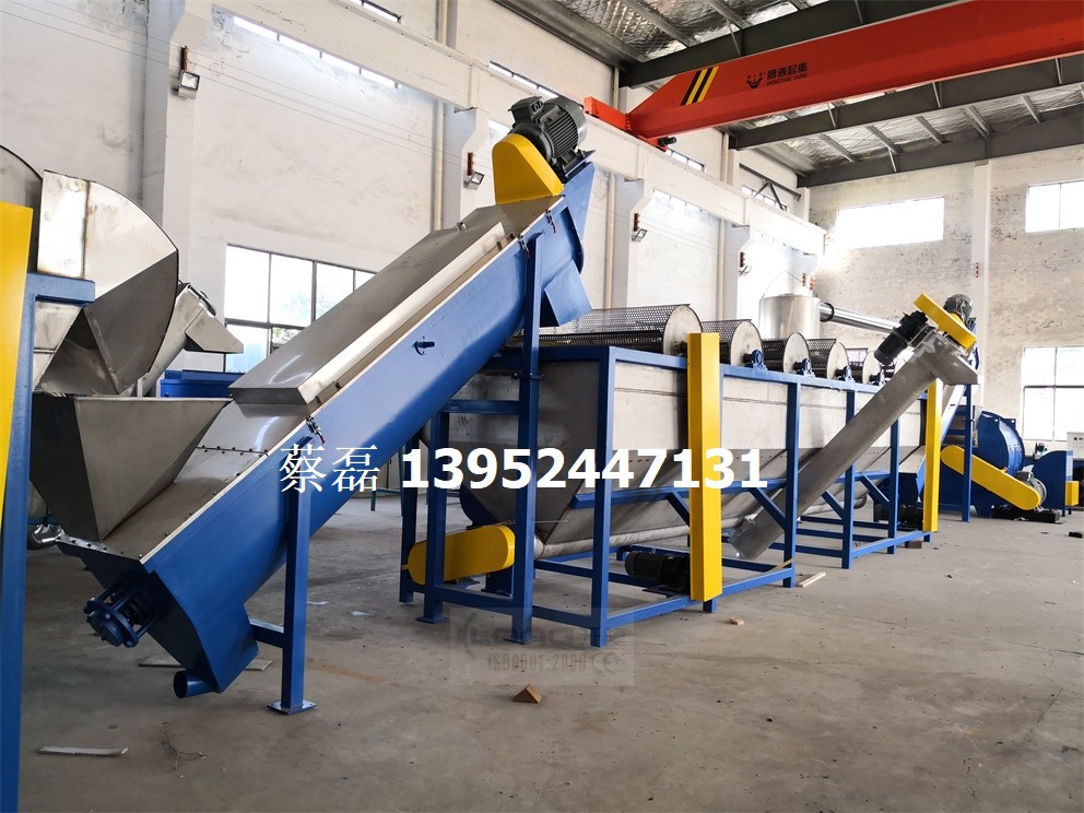 供应废旧塑料工业膜薄膜、98膜、95膜、90膜粉碎清洗回收设备