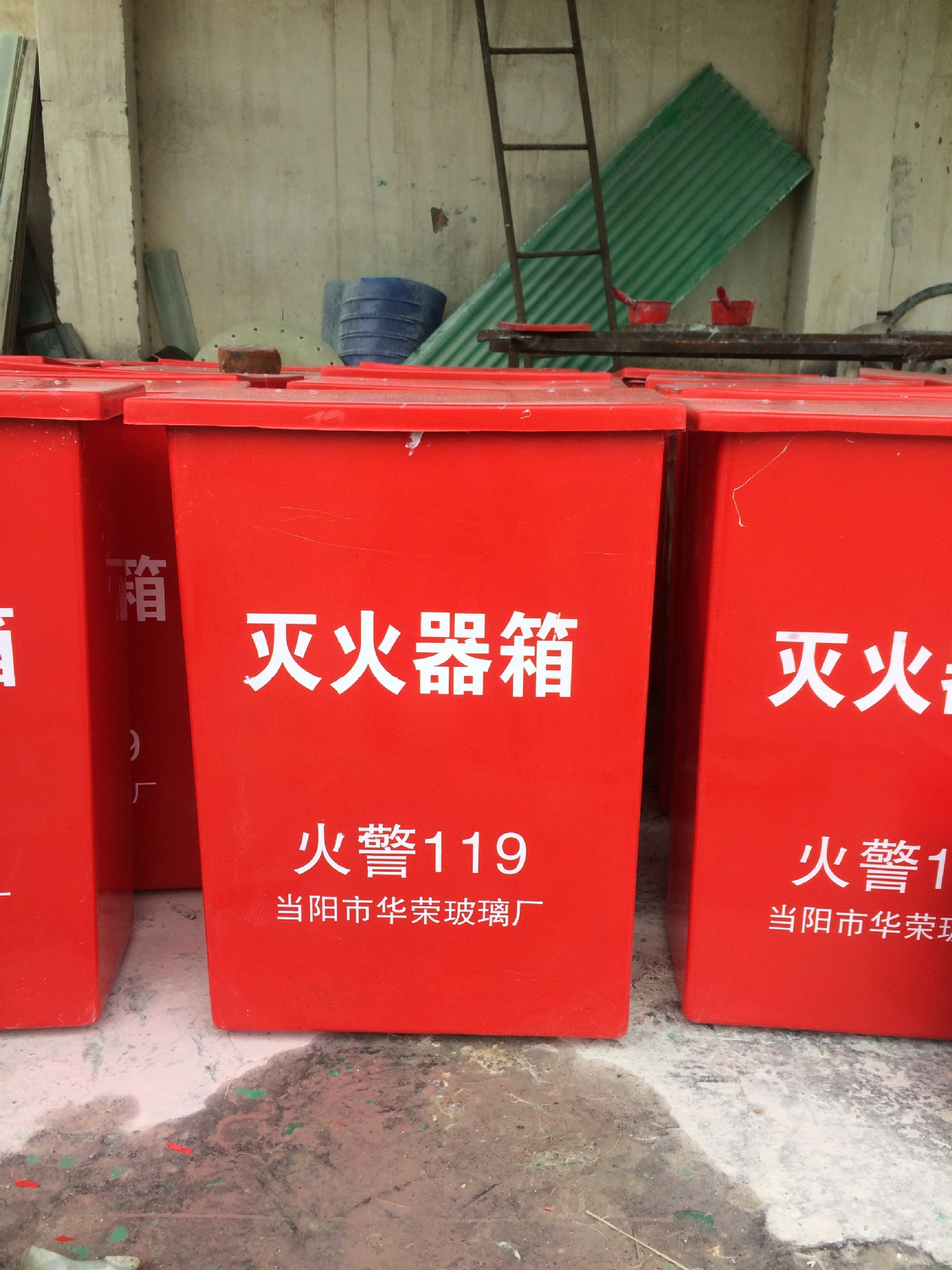 玻璃钢灭火器箱 船用灭火器箱 厂家定制各规格灭火器箱和消火栓箱