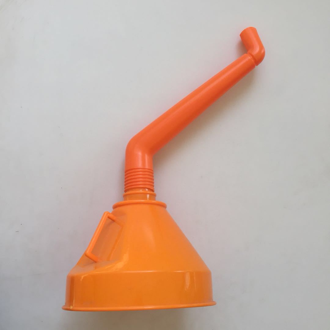 厂家供应    145MM   135MM塑料加油漏斗   批发直销