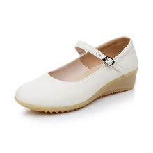 专注工作鞋30年 春秋护士鞋真皮白色坡跟牛筋底防滑舒适休闲女鞋