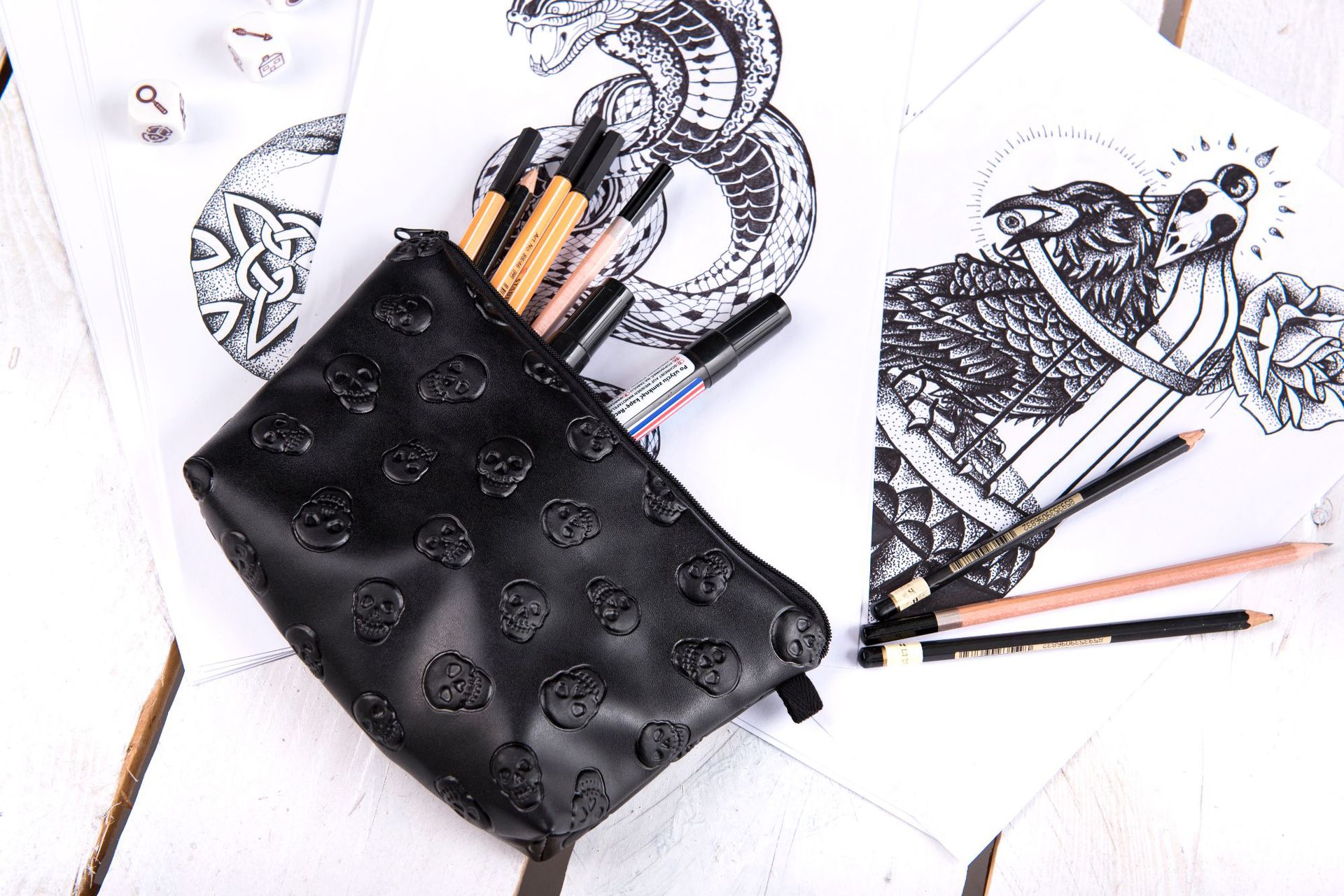 38654 LEATHER SKULL black (12)