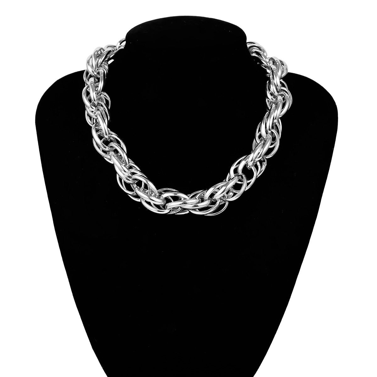 Simple Retro Twist Thick Chain Necklace display picture 2