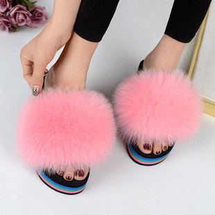 �W���¿����ëŮʿ���������¸�һ�����ɸ�Ь�ʺ�ëë��Ь���ļ�