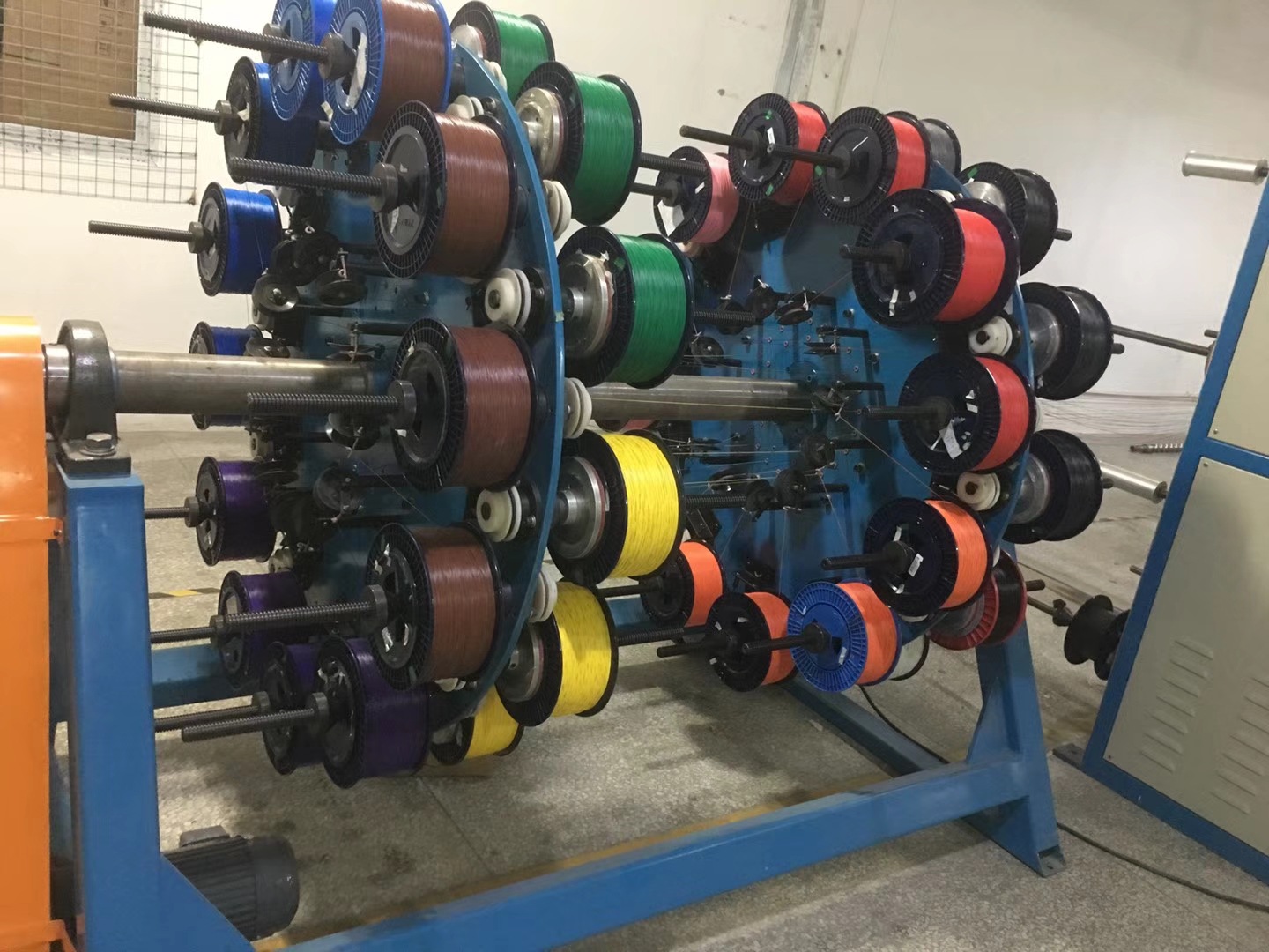 厂家供应24头绞笼机 束状光缆生产设备 室内光缆生产线