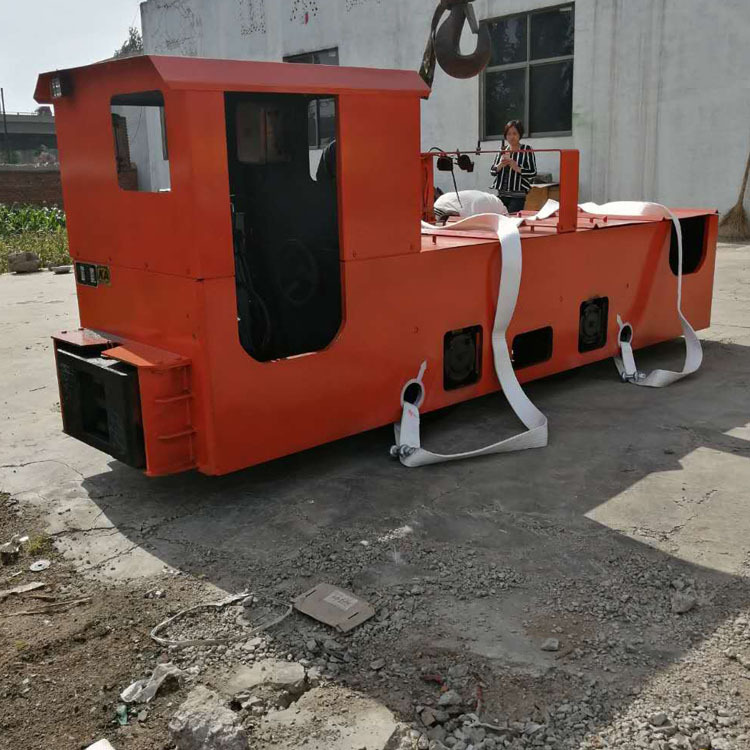 CJY7T矿用电机车 供应贵州铁矿架线式电机车 工作效率高