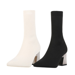 202-6欧美秋冬新款网红性感 袜子针织靴粗跟短靴高帮尖头靴子女士
