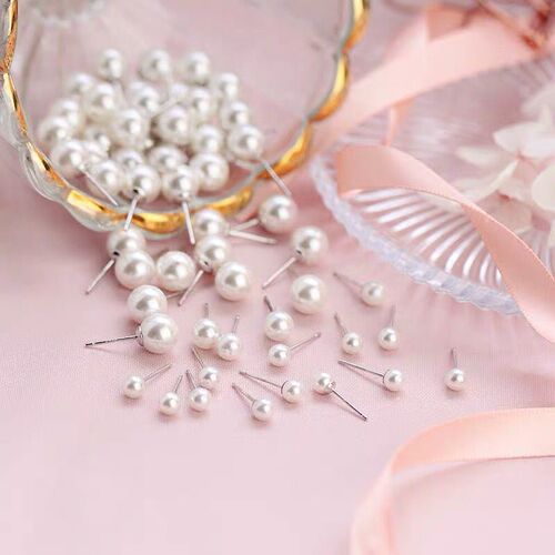 Pinduoduo Gift Small Earrings for Girls, Stylish and Simple, Fashionable and Versatile, Ethereal Stud Earrings