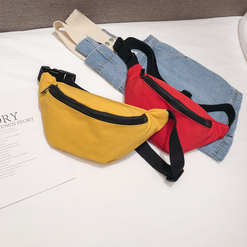 Kid'S Medium Nylon Solid Color Basic Classic Style Dumpling Shape Zipper Fanny Pack display picture 21