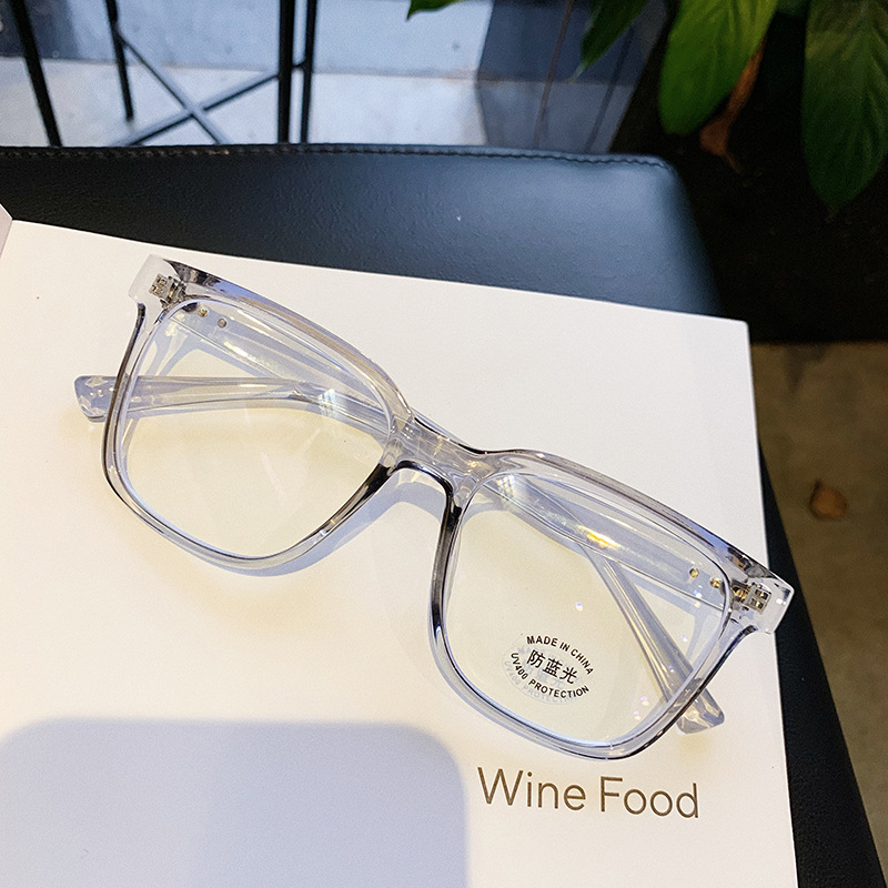 New large frame anti-blue light glasses...