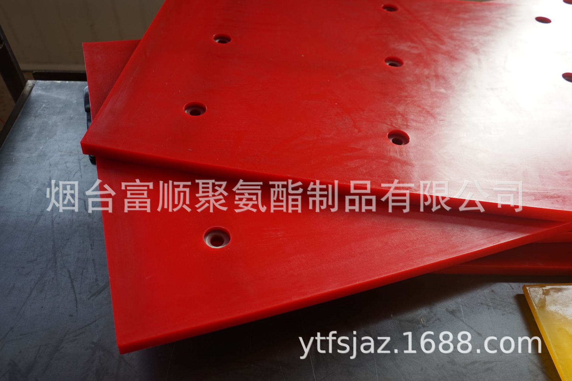 厂家直供高回弹耐磨聚氨酯垫块(图)   汽车垫块  烟台富顺聚氨酯