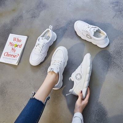 CCVV真皮小白鞋女春秋2019新款網紅女鞋低幫鞋休閑女鞋901-2 代發