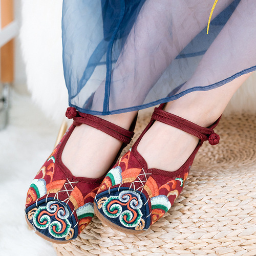 Chinese folk dance hanfu shoes for women girls Beijing cloth cheongsam dress shoes female embroidery ancientry Zen qipao tea yoga dress embroidered shoes for women 