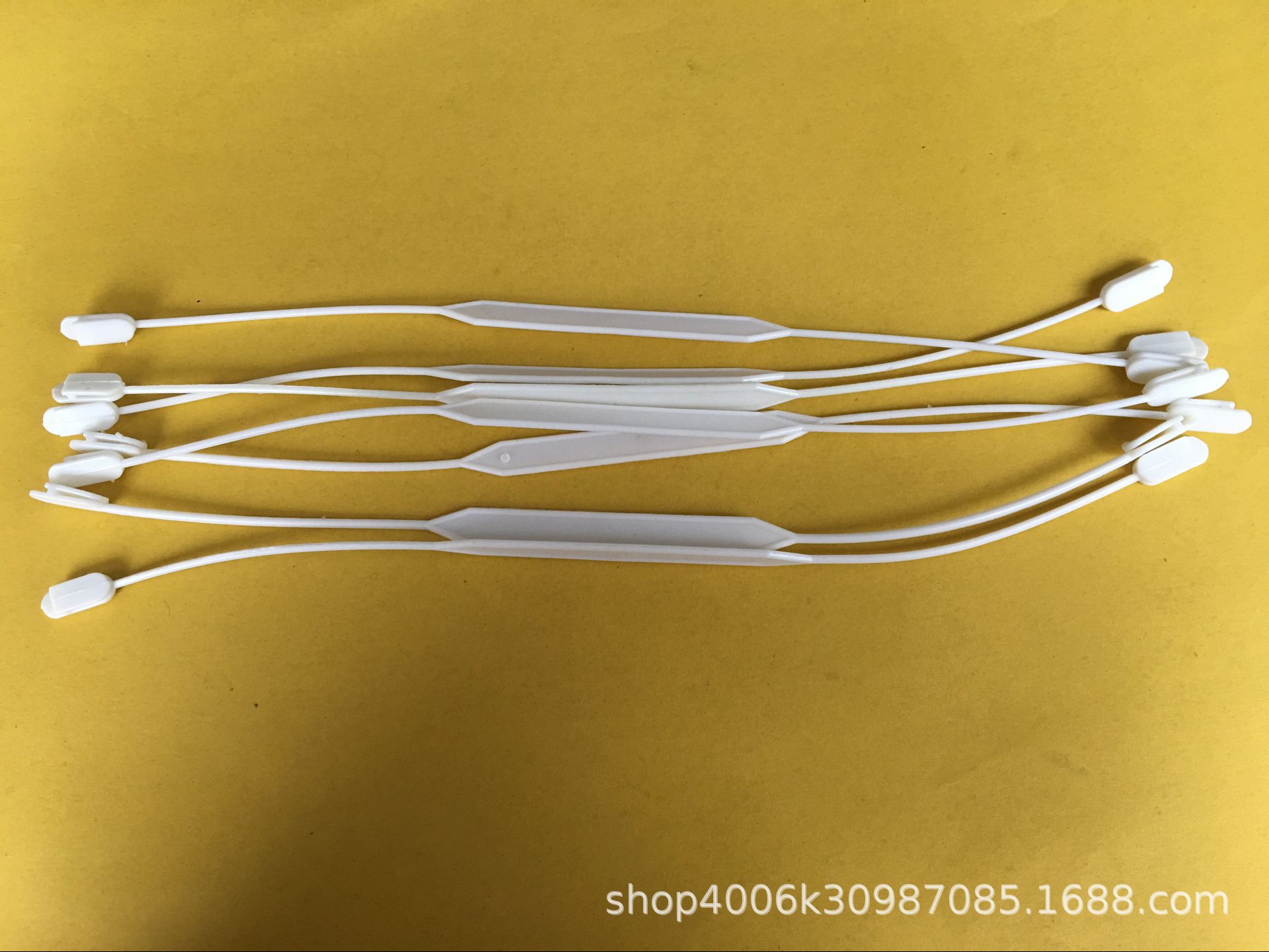 白色长条加厚插扣拎手硬纸盒纸袋插扣拎拎提食品箱包装盒插扣手拎