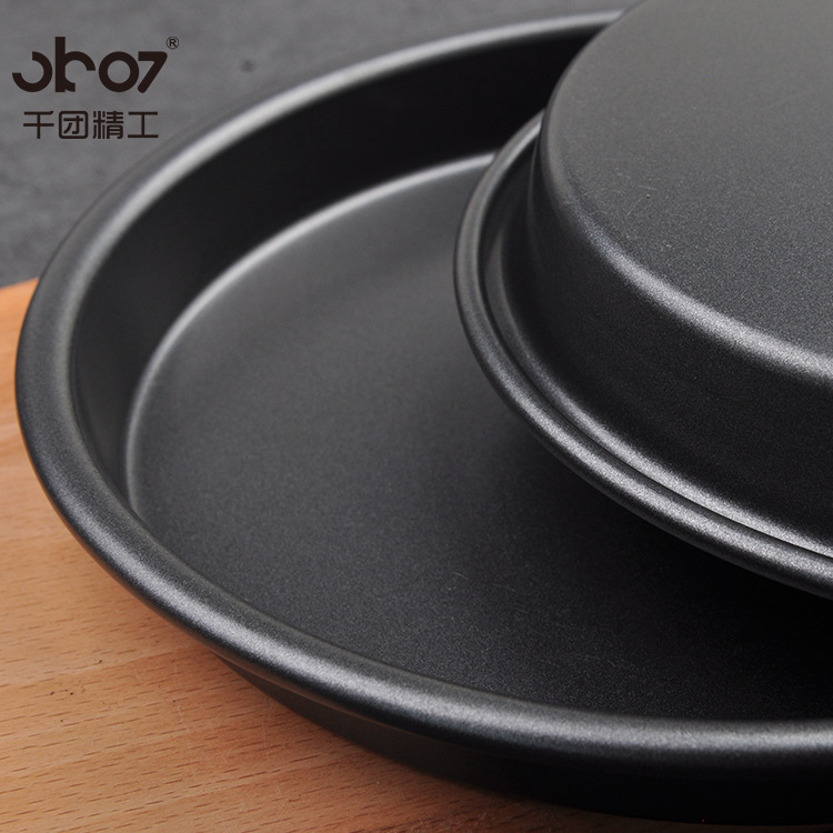 Aluminum pizza pan pizza pan black non-stick 7-inch shallow baking tool baking pan