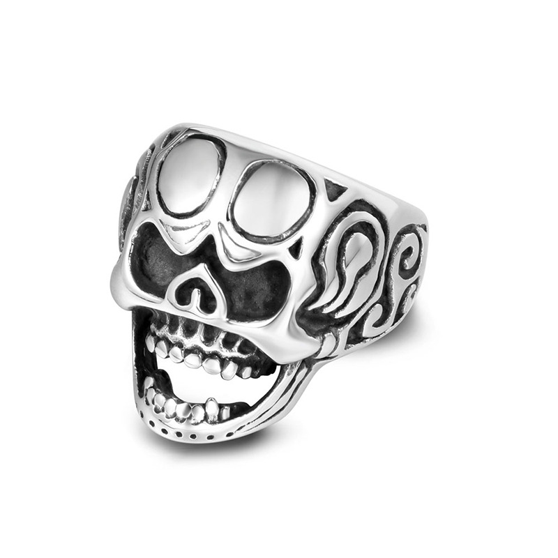 Personality skull ring fashion locomotive trendy cool ring punk men's hip hop jewelry SA777