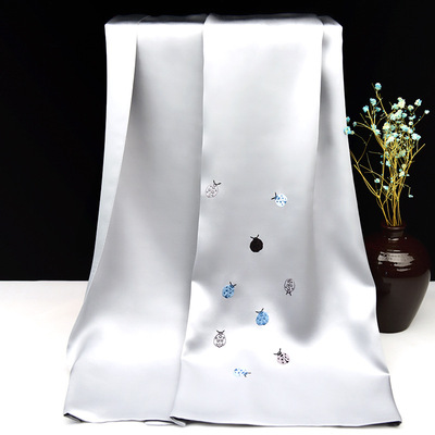 design spring and autumn Real silk Pure handwork Embroidery Embroidery lady scarf Silk scarf Beetle