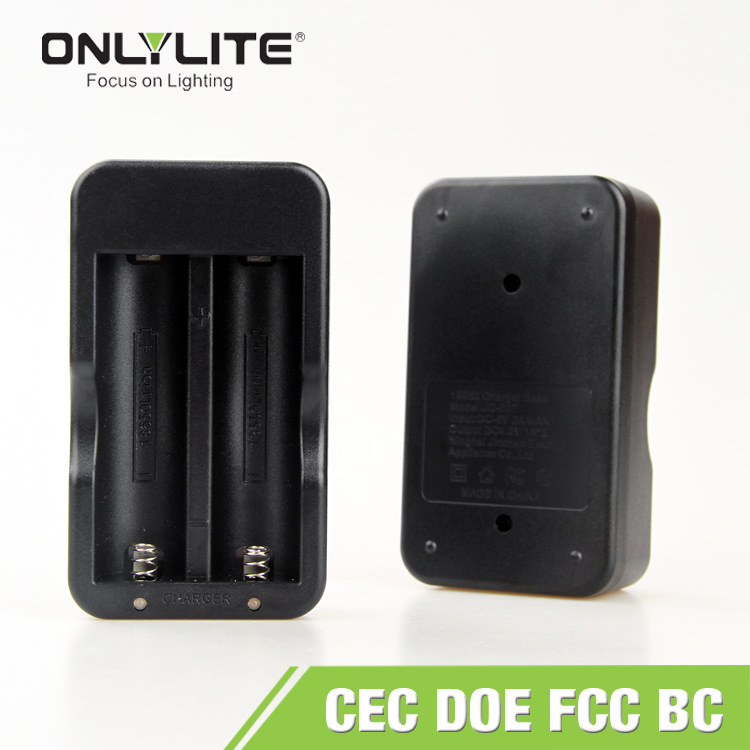 18650充电器3.7v锂电池双座充电器 CEC/DOE/FCC/BC多认证