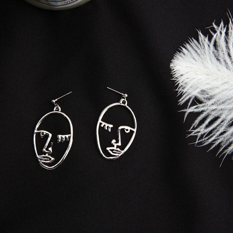 1 Pair Fashion Human Face Metal Plating Women's Drop Earrings display picture 19
