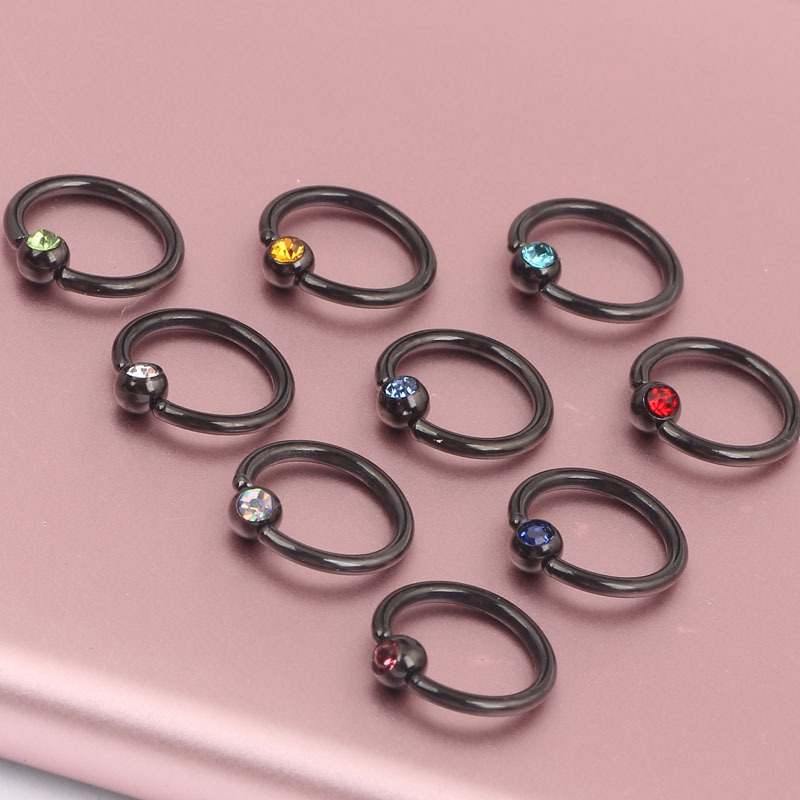 16G labret stud size and finish detail