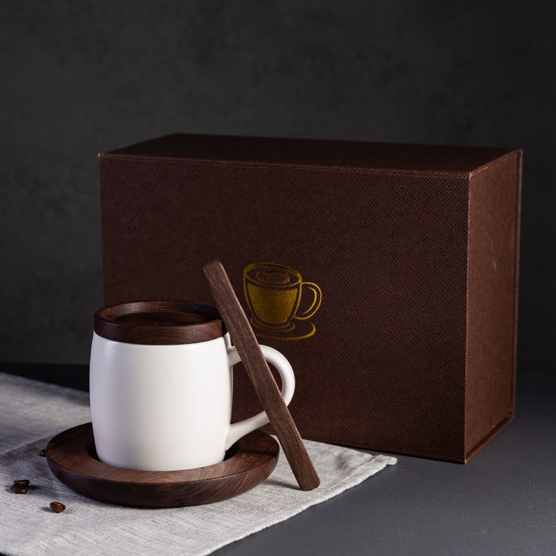 Taza de café grande Taza de cerámica con taza de nuez Taza de cerámica