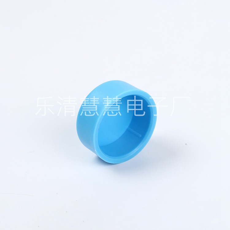 厂家直供脉冲牧场电子围栏配件32防水帽电子围栏复合型绝缘子配件