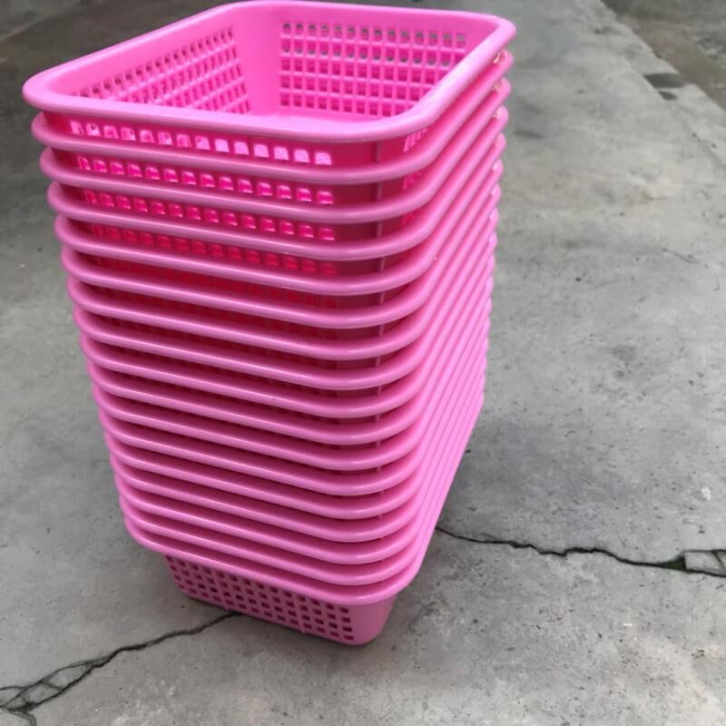 出售小号胶筛 塑胶水果方筛 蔬菜沥水胶筛 工厂零件方筛 现货供应