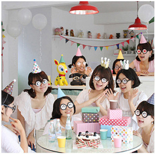 Wholesale Korean version birthday party 9+2 paper hats for girls, children's birthday decorations, pet mini hats