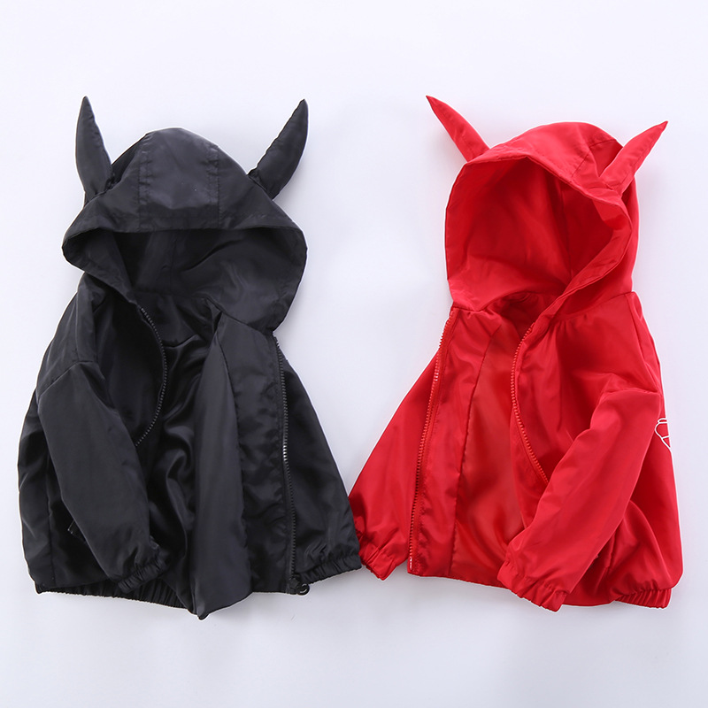 (4.28秒杀）童装男女童19春款外套儿童冲锋衣小童上衣蝙蝠衫