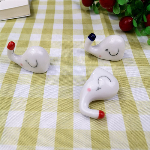 Elephant chopstick holder chopstick holder cute cartoon chopstick pillow home table decoration chopstick holder little elephant pen holder ceramic pen holder