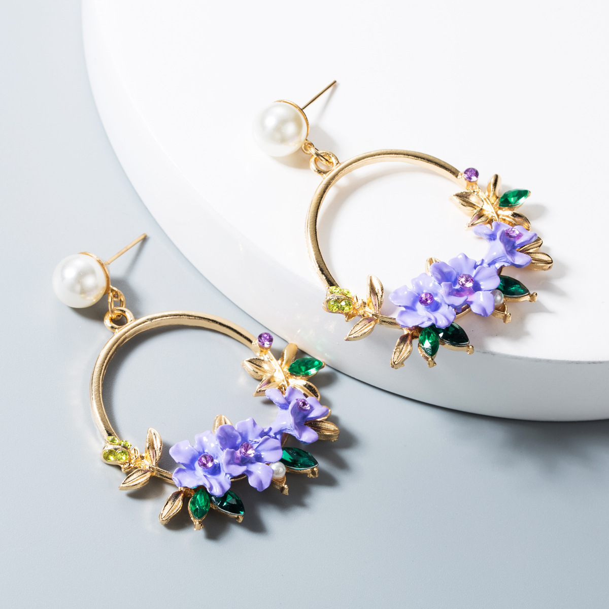 Simple Style Style Simple Style Flower Inlaid Crystal Alloy No Inlaid Drop Earrings