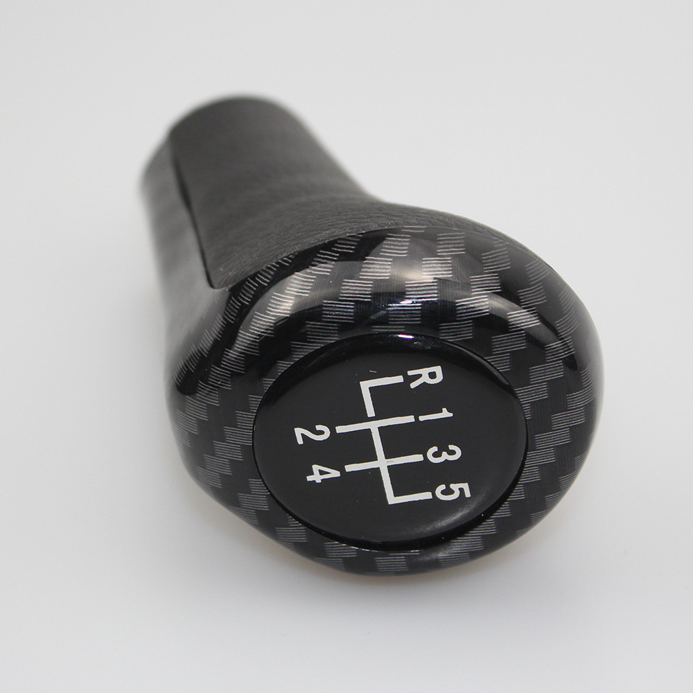 Suitable for BMW 5-speed and 6-speed gear shift knobs – fiber color