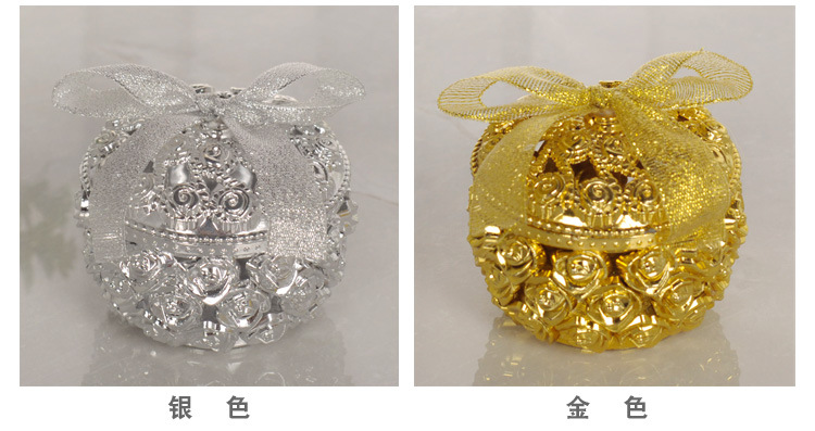 Factory direct supply of hollowed-out gold-plated candy boxes, aromatherapy boxes, jewelry storage boxes, wedding candy boxes, wedding supplies wholesale detail image 4