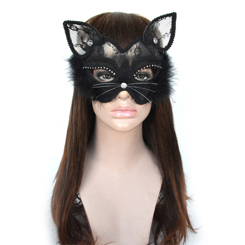 Elegant design of the mask