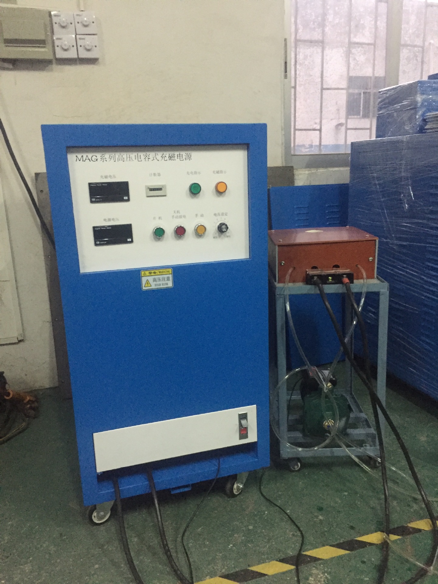 Máquina de magnetización de motor Accesorio de magnetización multipolar Máquina de perforación magnética fuerte Rotor de motor Máquina de magnetización Rotor interno y externo